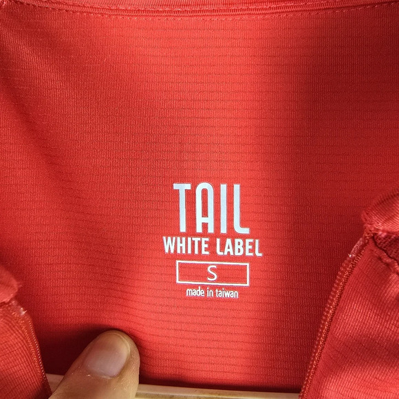 NWOT Tail White Label Red Short Sleeve Performance Golf Tennis Zip Shirt  Small - Picture 4 of 10